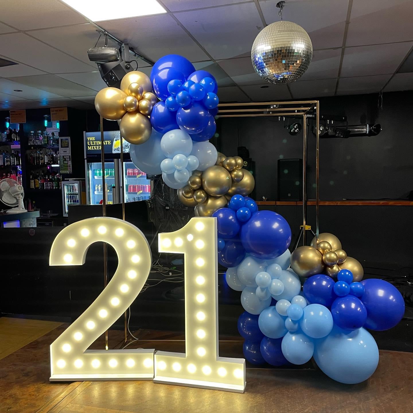 “21” Marquee Lights