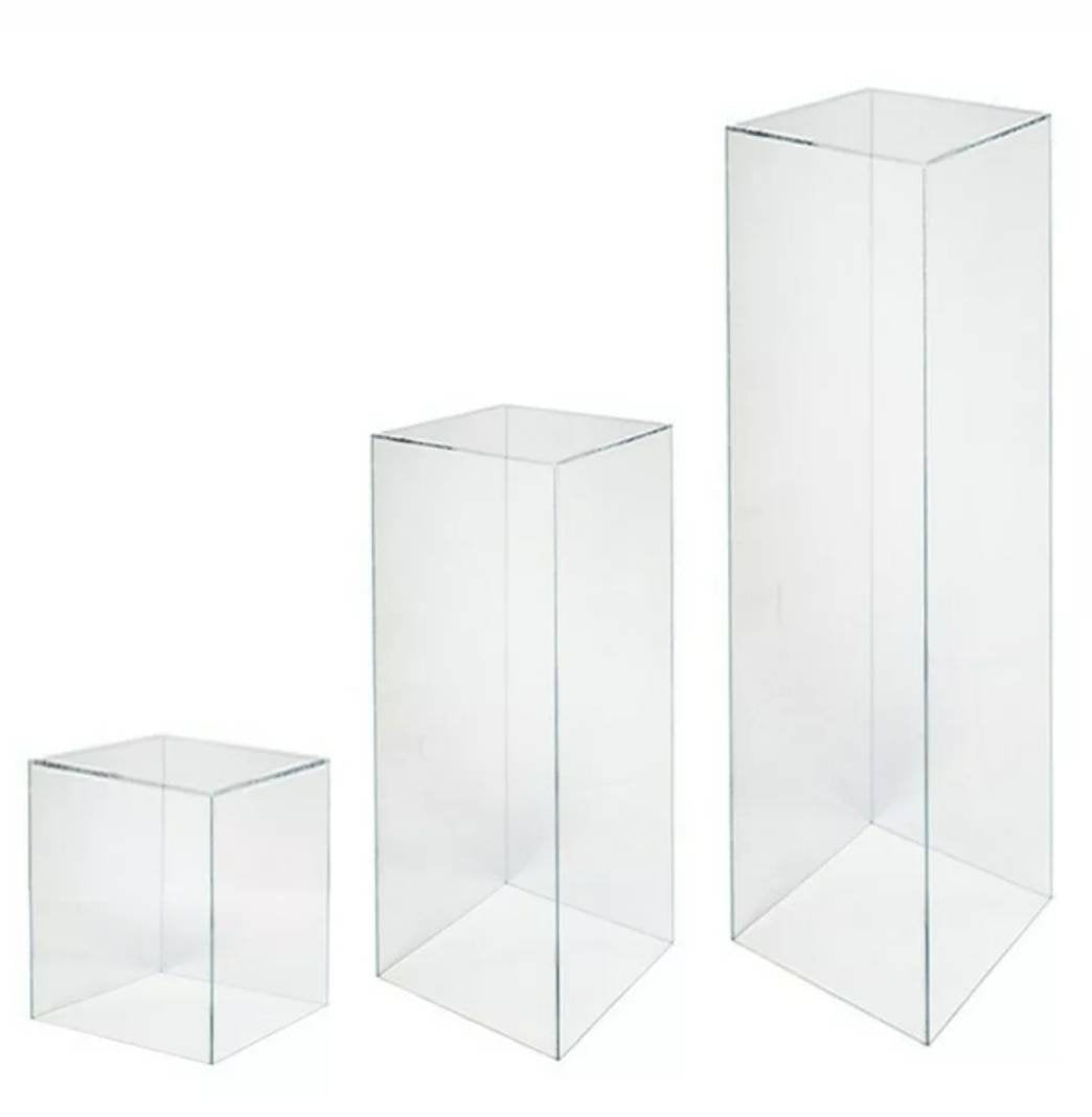 Clear Plinths