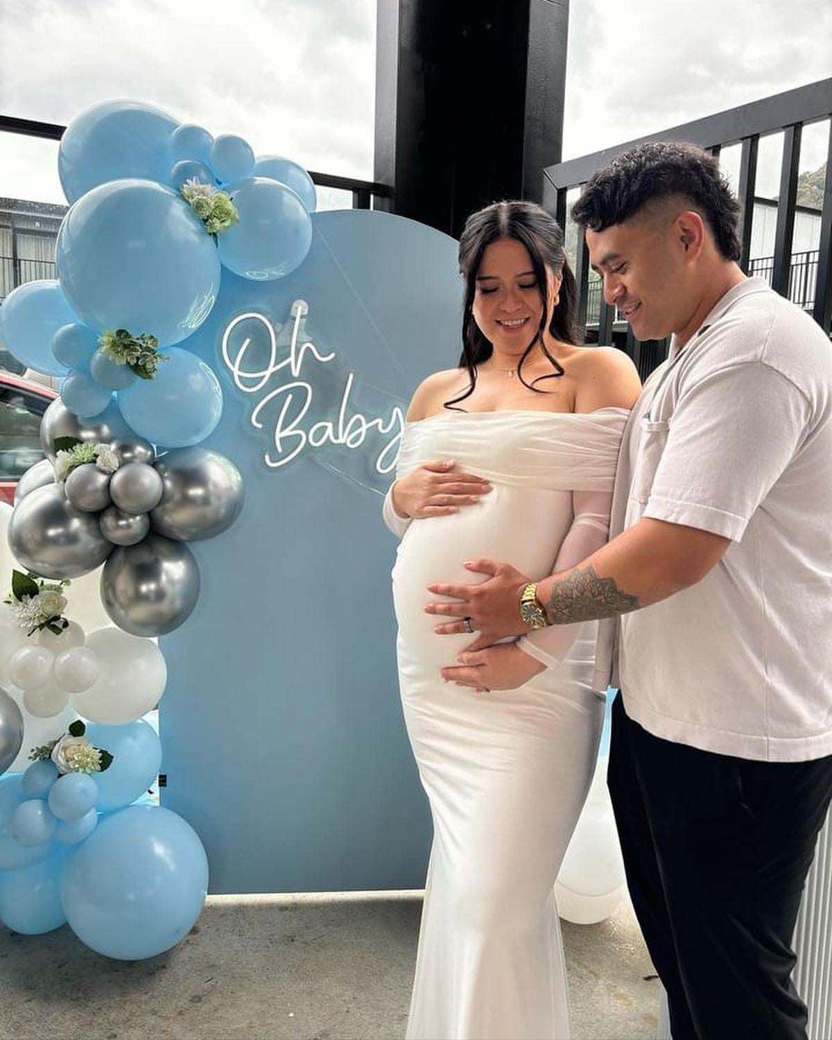 “OH BABY” neon