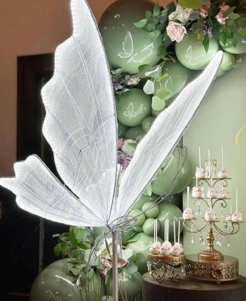 Butterfly Light Stand White (1 Meter)